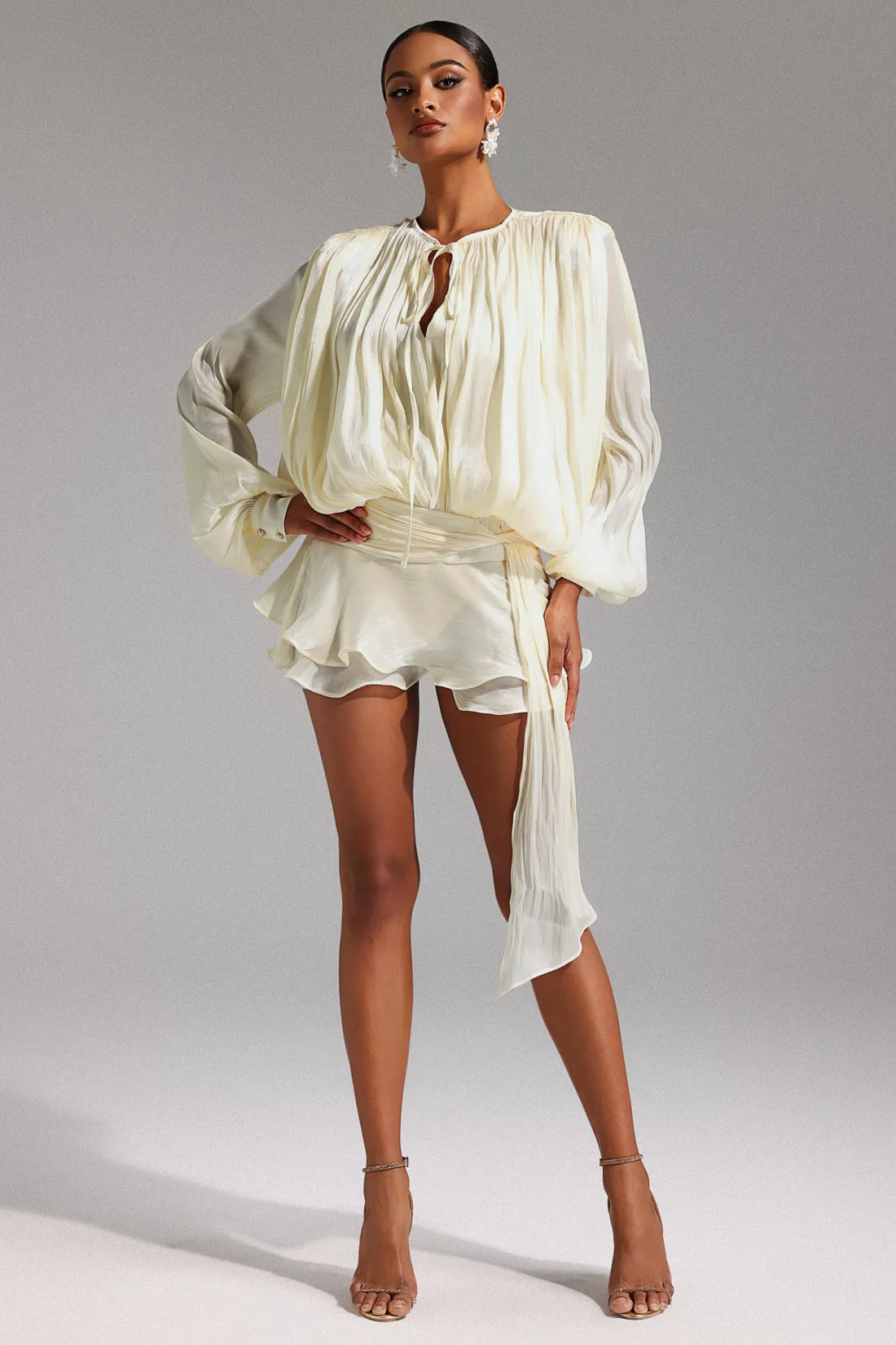 Dekia Uzun Kollu Hollow Out Volanlı Mini Elbise