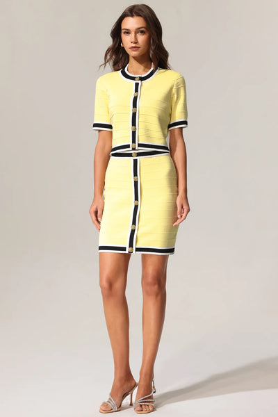 Terela Yuvarlak Yaka Altın Düğmeli Üst Ve Etek İki Parçalı Takım