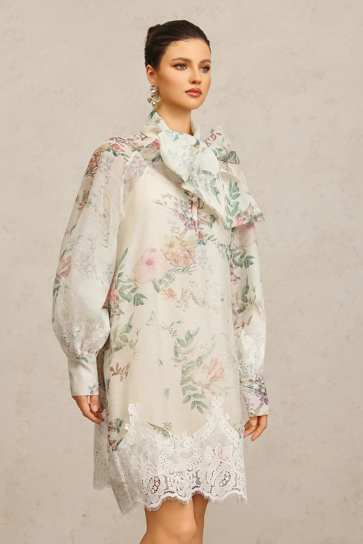 Sareka Uzun Kollu Dantel Uzun Elbise