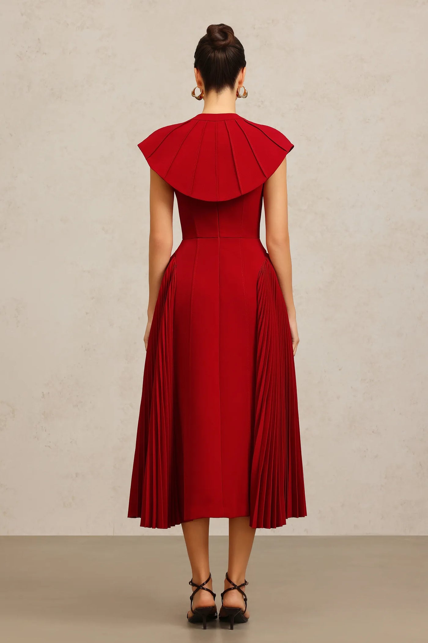 Verna Halter Kıvrımlı Uzun Elbise