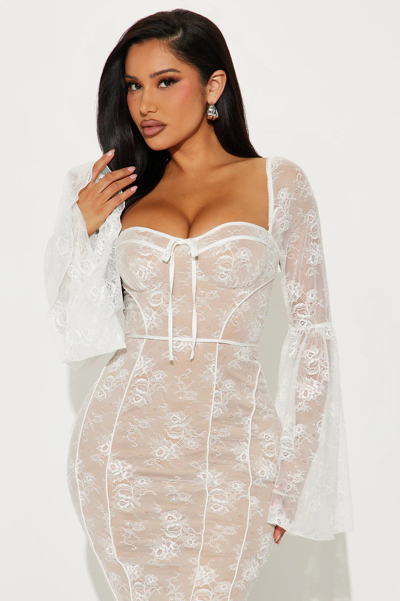 Fiona Dantel Uzun Elbise