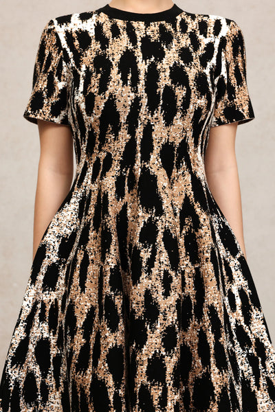 Indi Kısa Kollu Leopar Desenli Mini Elbise