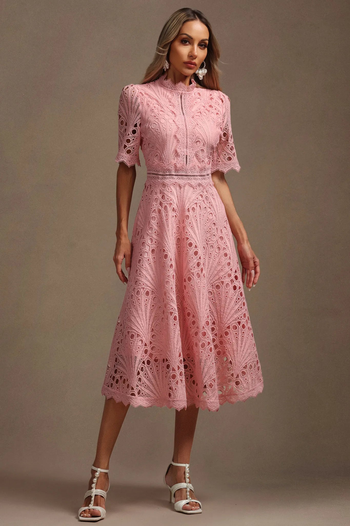 Lzada Kısa Kollu Dantelli Midi Elbise