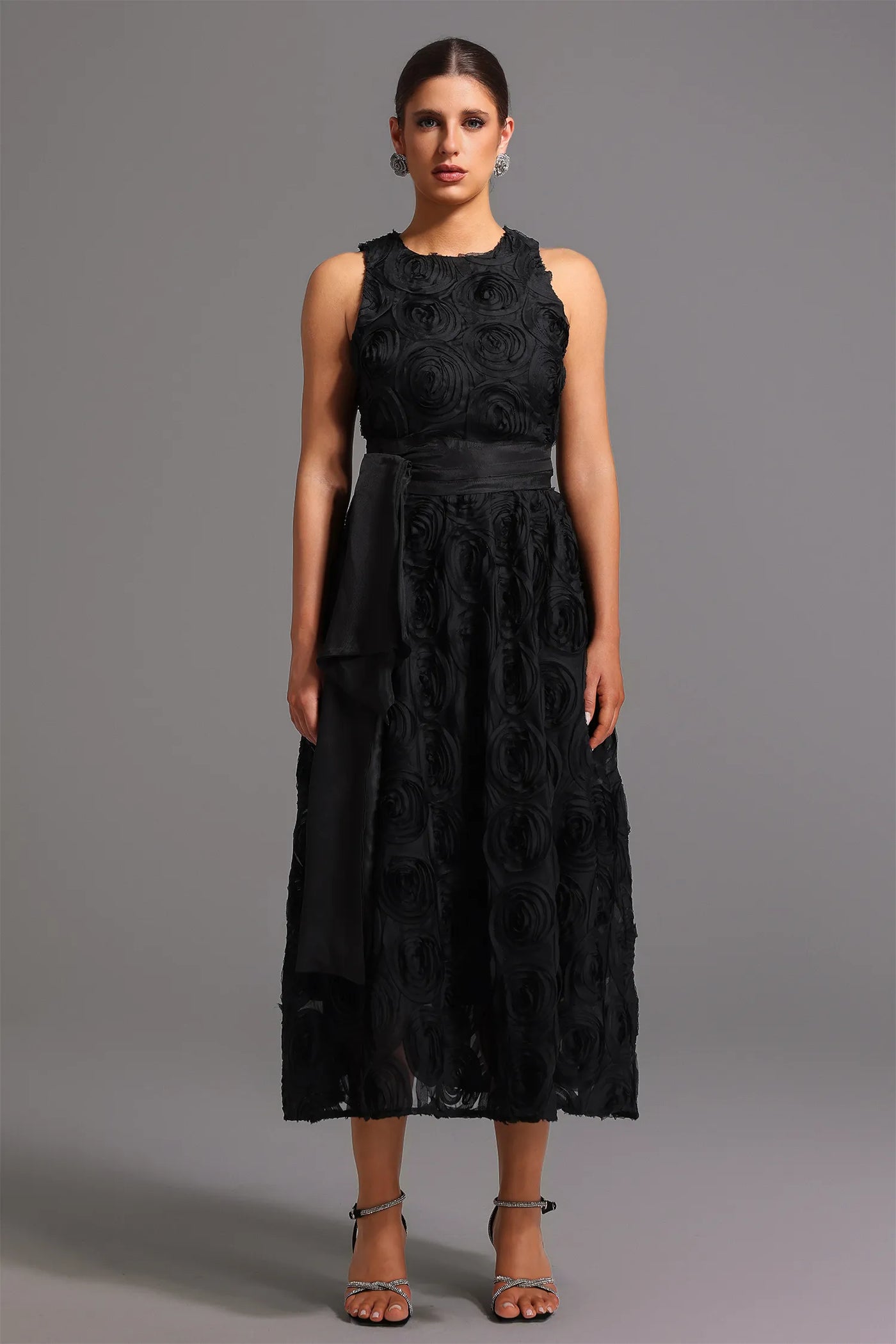 Runa Yuvarlak Yaka Çiçekli Uzun Elbise