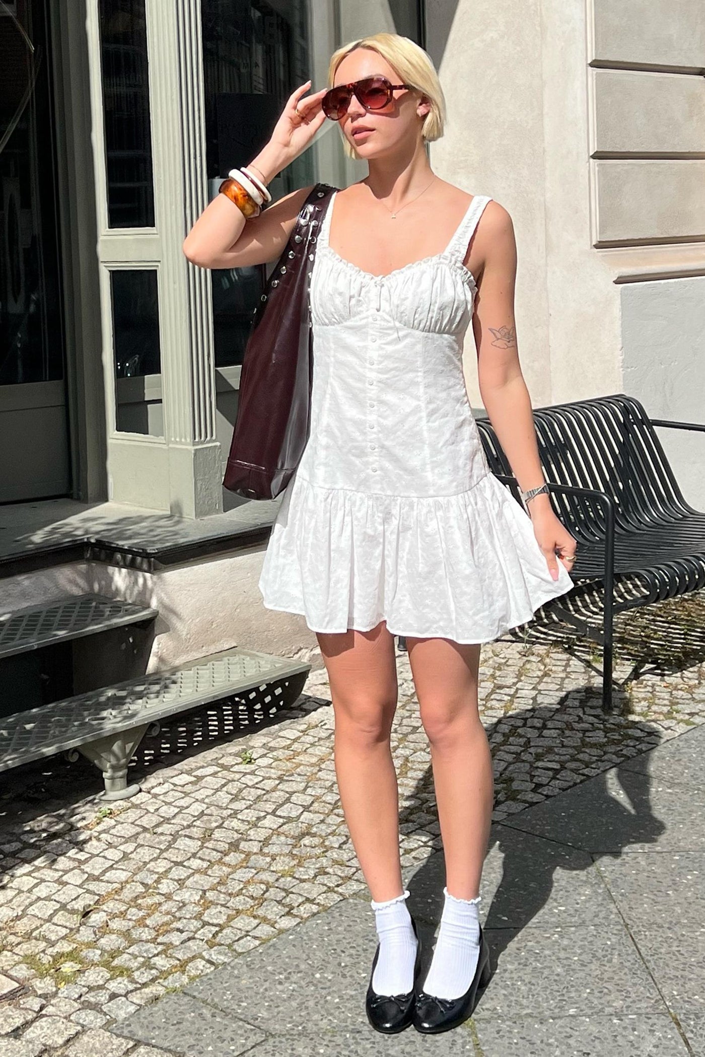 İşlemeli Mini Kloş Elbise