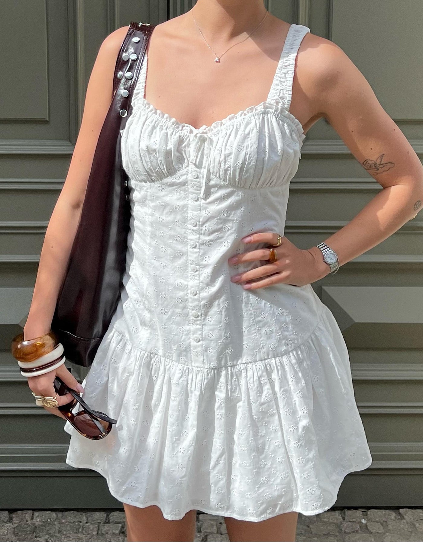 İşlemeli Mini Kloş Elbise