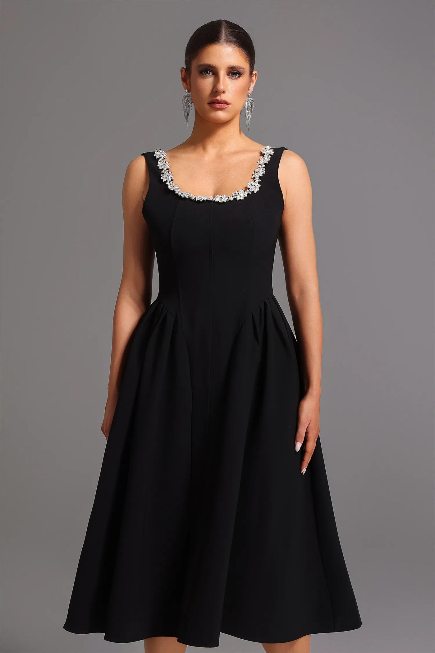 Demere Kolsuz Kare Yaka Elmas Midi Elbise