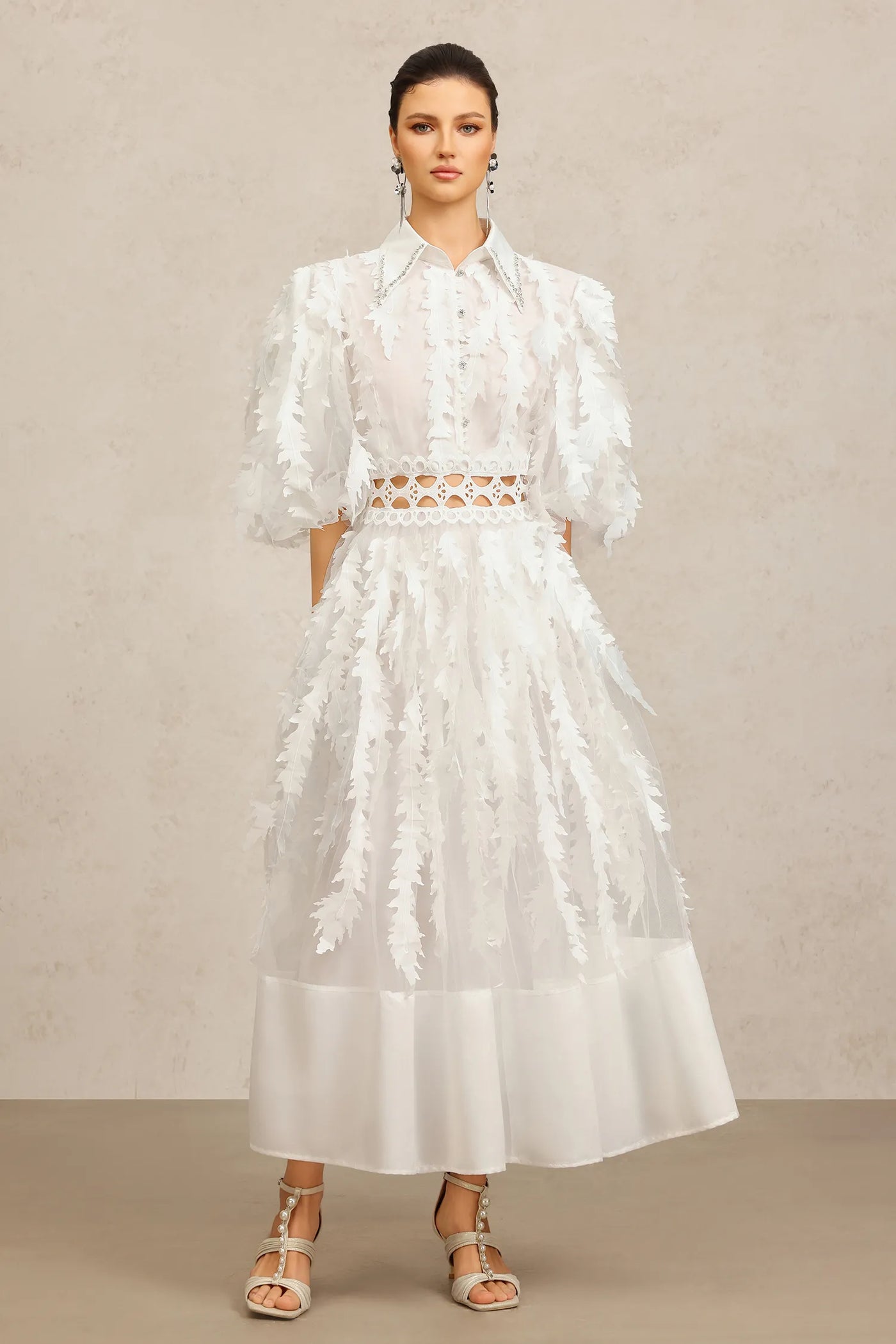 Yvonne Yakalı Dirsek Kollu Katlı Uzun Elbise