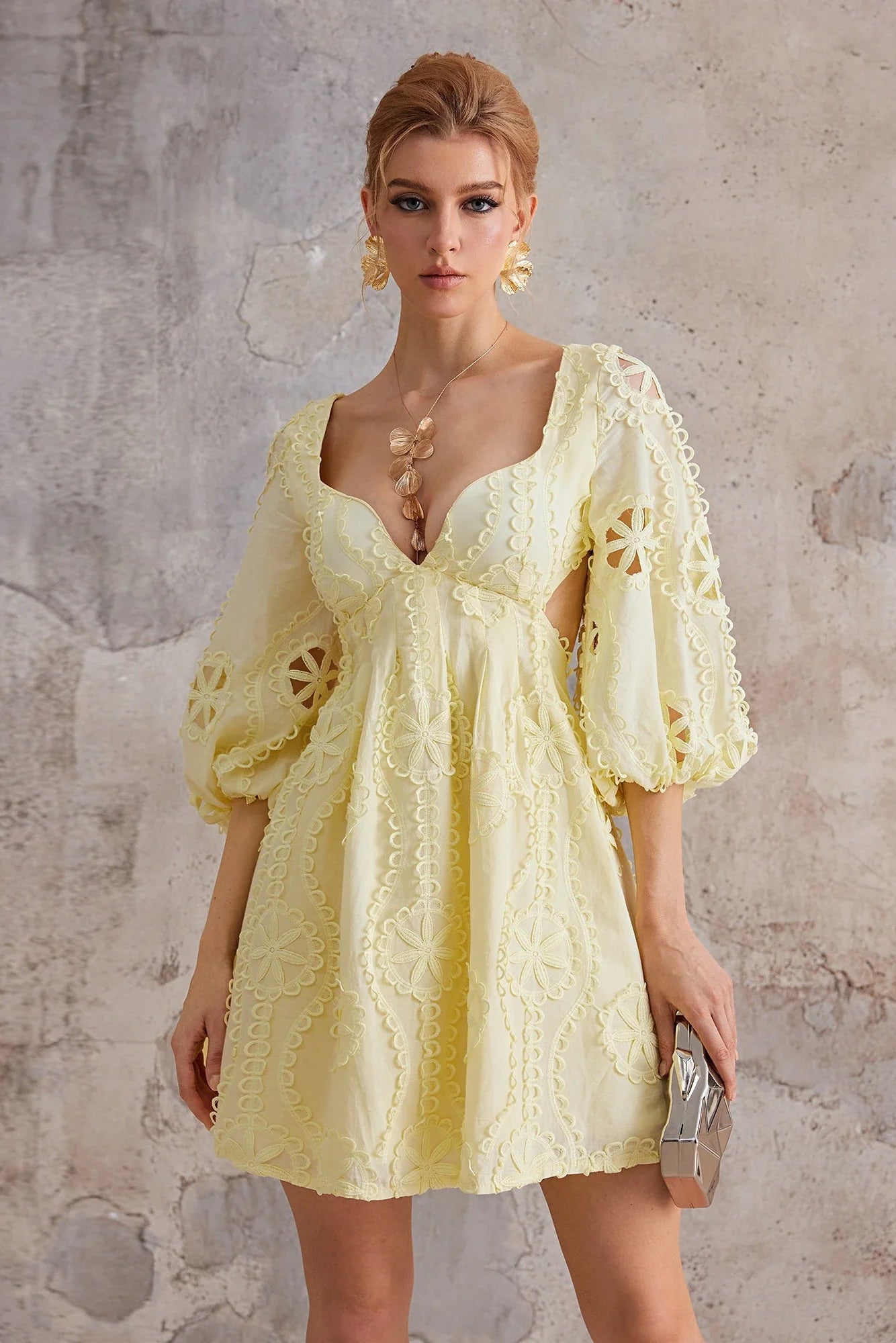 Balon Kollu Dantel Mini Elbise