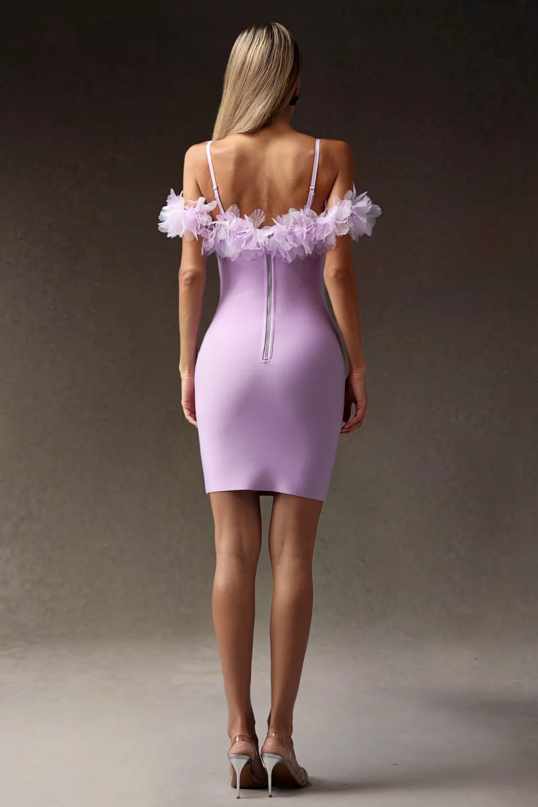 Verney Kolsuz Omuzdan Açık Çiçekli Bandaj Mini Elbise