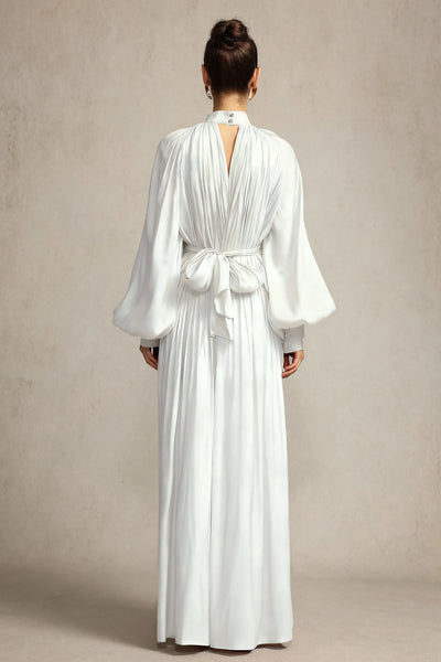 Kuhany Katlı Beyaz Uzun Elbise