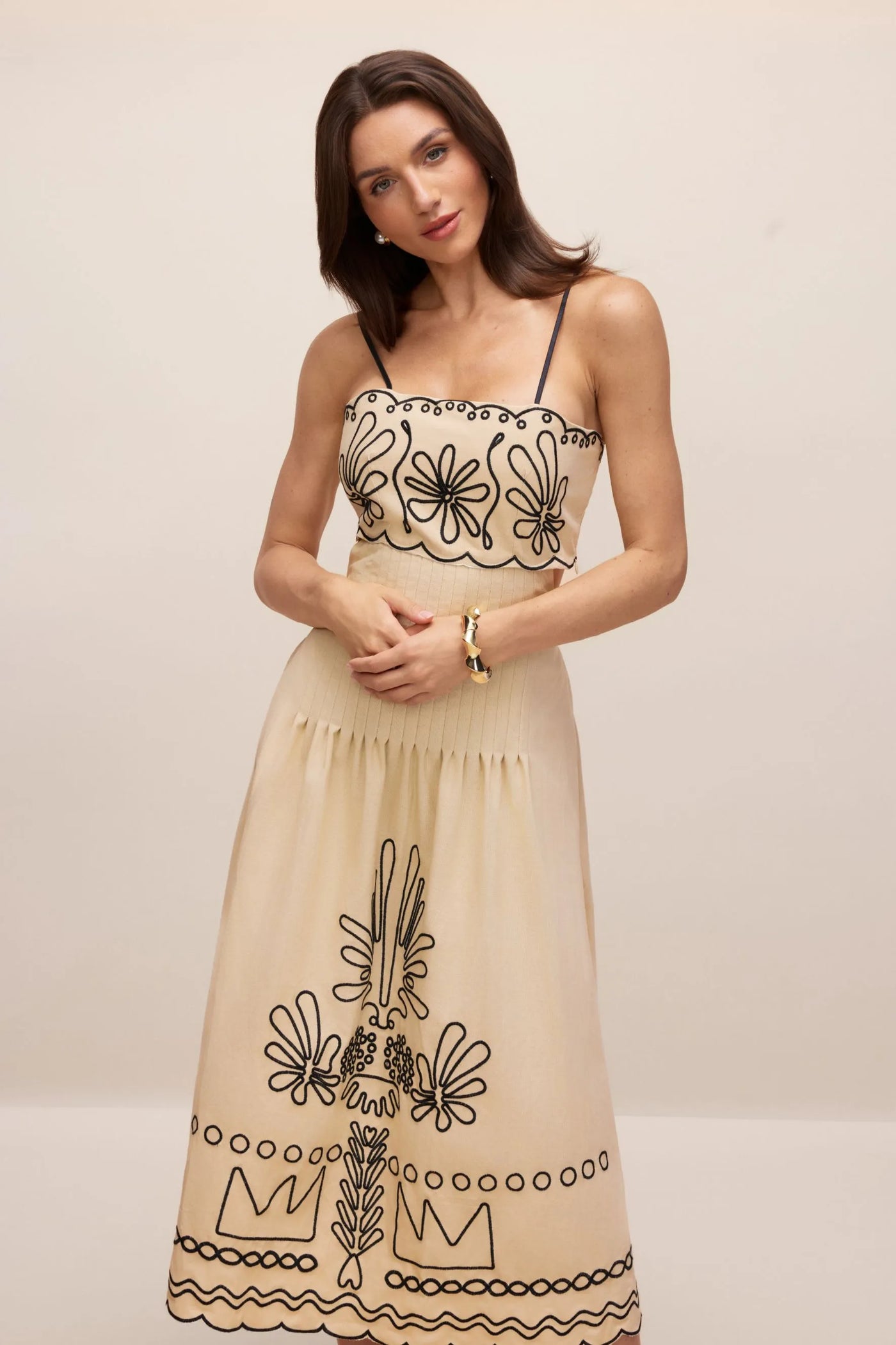 Caroline Soyut Nakışlı Uzun Elbise