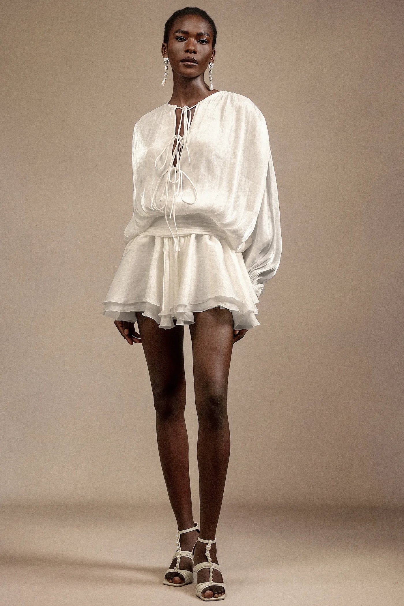 Maris Uzun Kollu Fiyonklu Mini Elbise