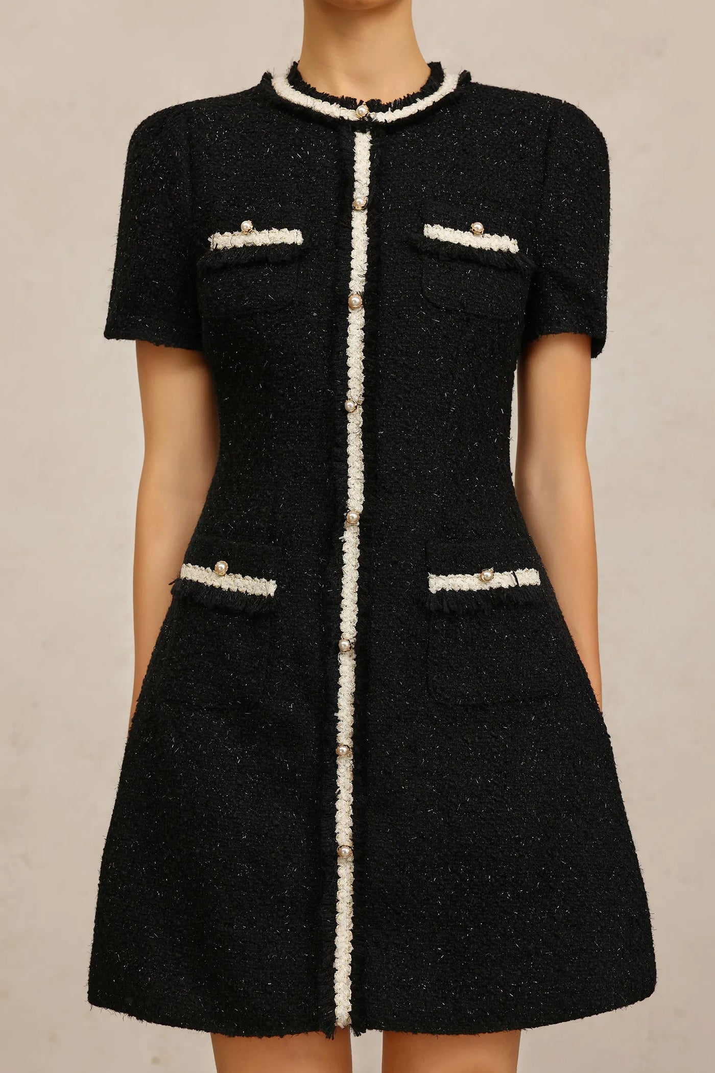 Pillnee Yuvarlak Yaka Kısa Kollu Mini Elbise