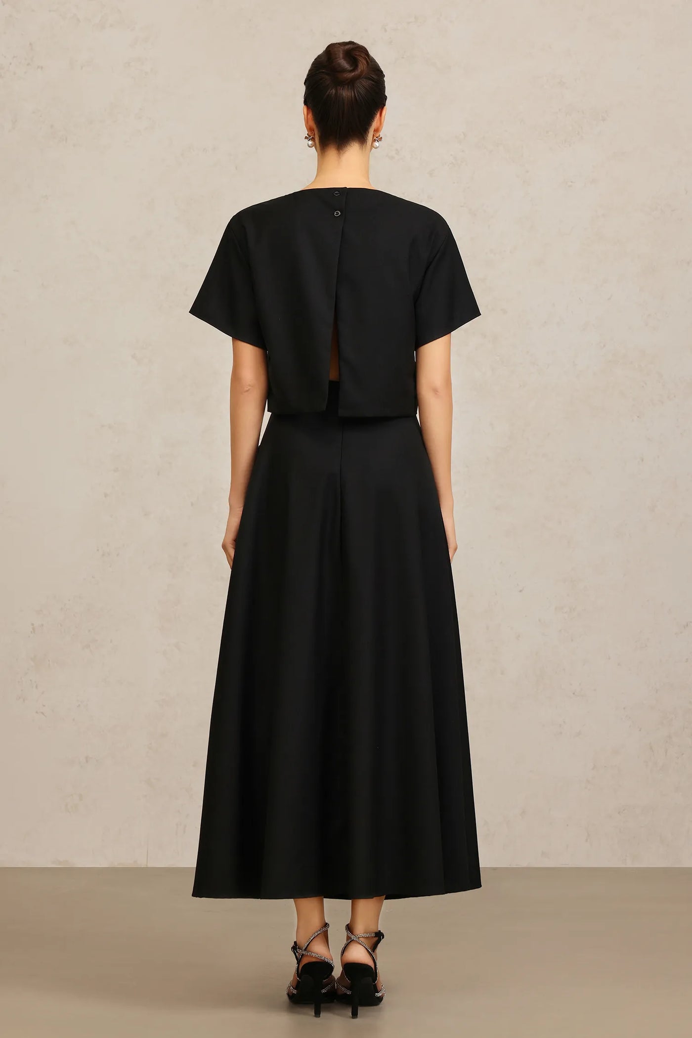 Nomi Üst ve Etek İki Parçalı Takım