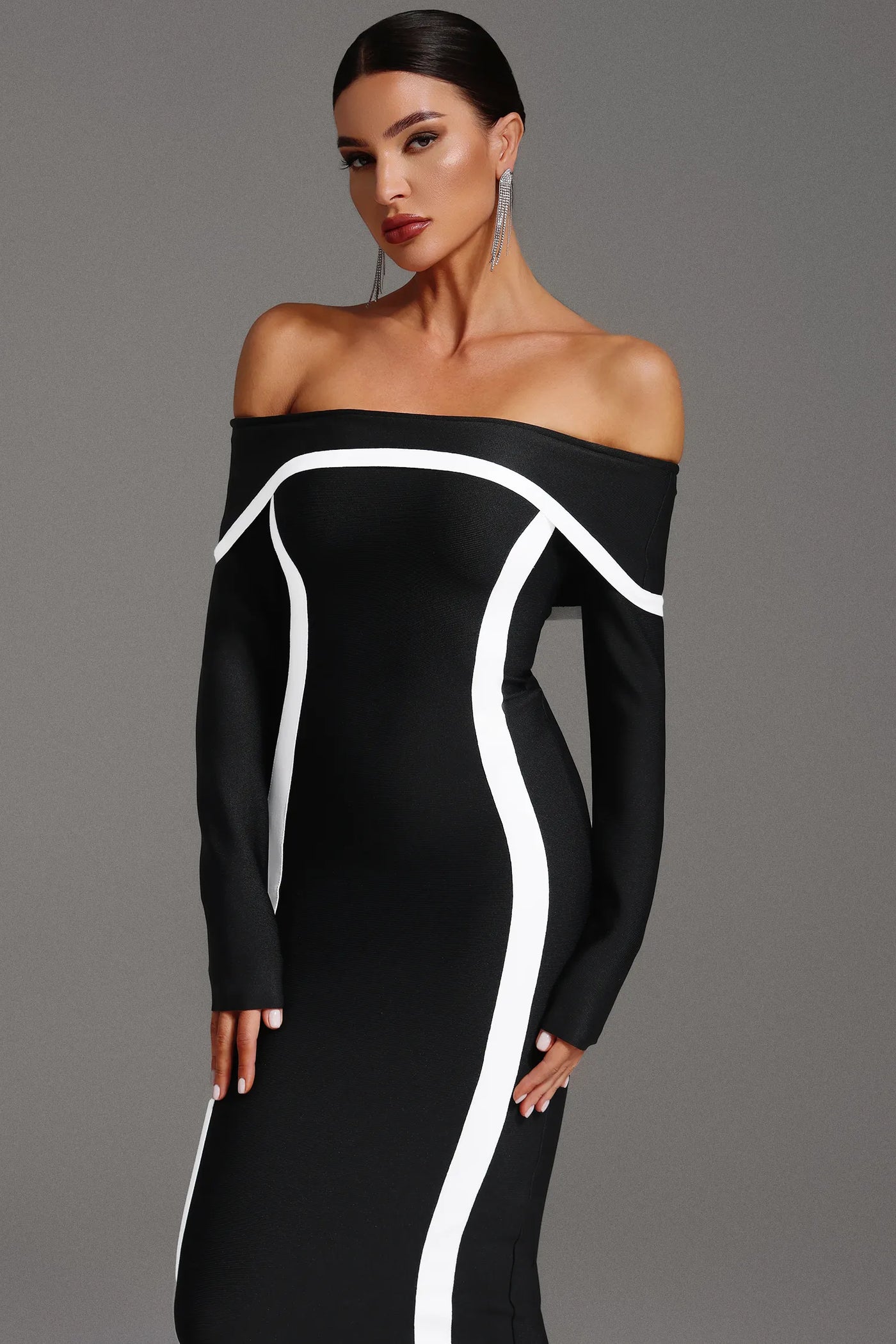 Hilda Omuz Açık Uzun Kollu Maksi Elbise