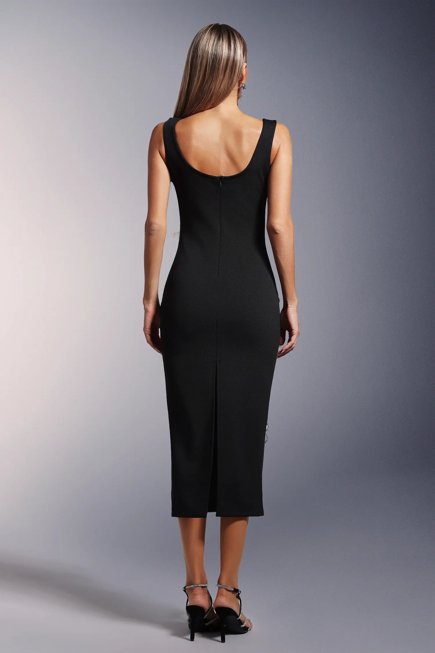 Viane Elmas Çiçekli Bandaj Midi Elbise