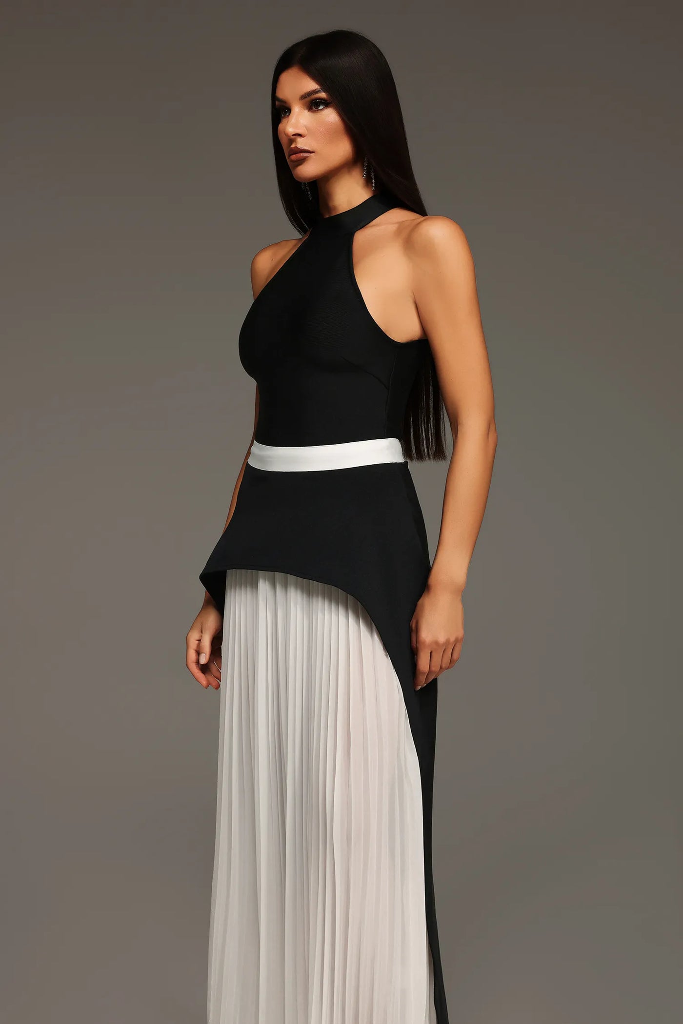 Mila Kolsuz Halter Kırışık Uzun Elbise