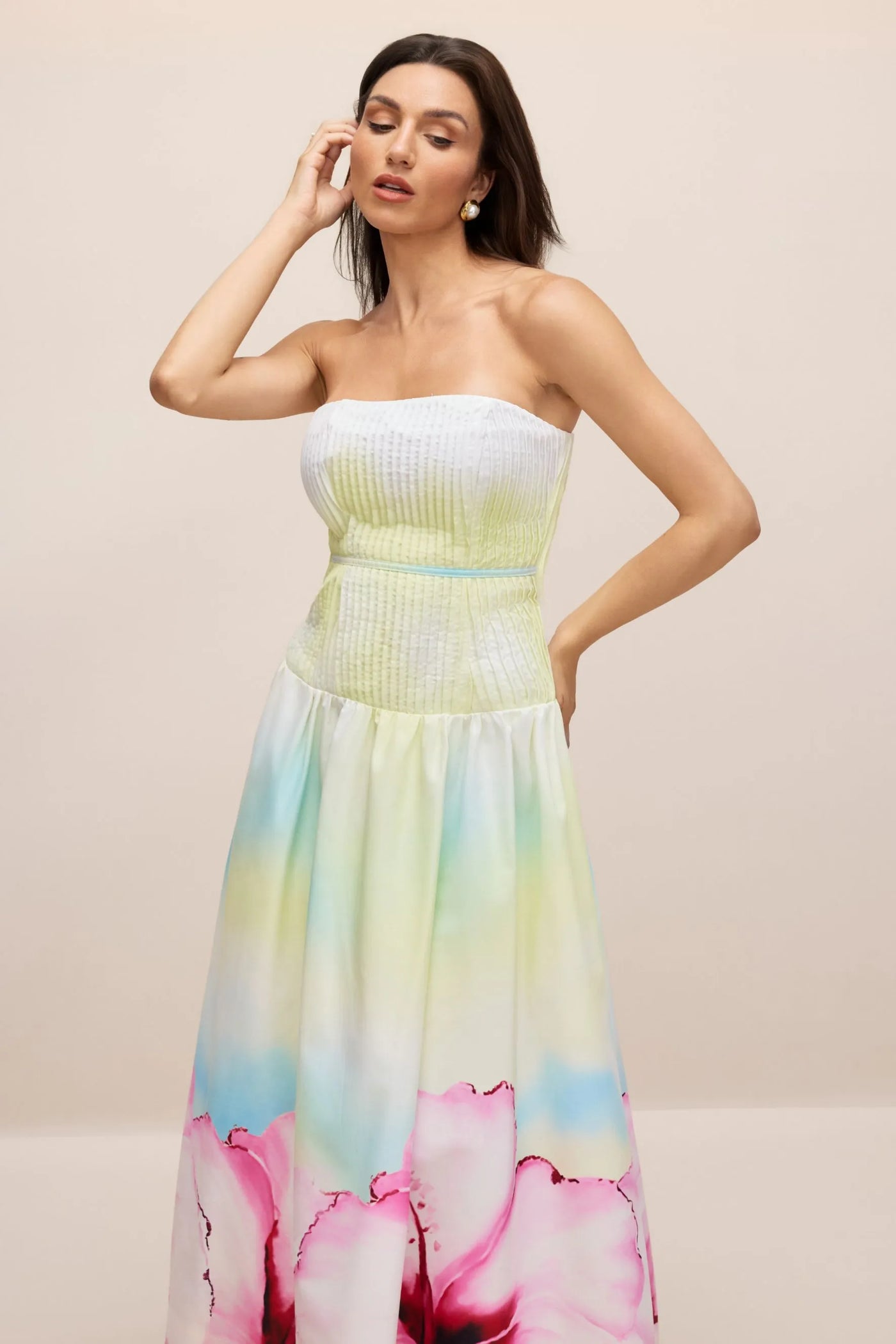 Hermosa Straplez Çiçek Desenli Uzun Elbise