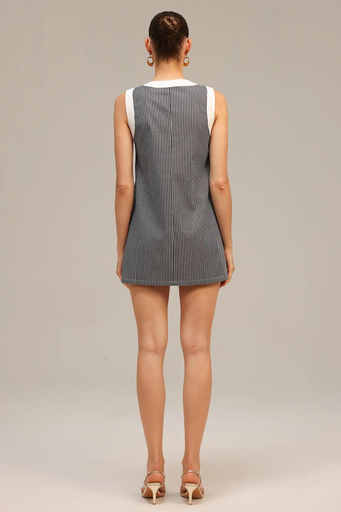 Opal Yuvarlak Yaka Kolsuz Mini Elbise