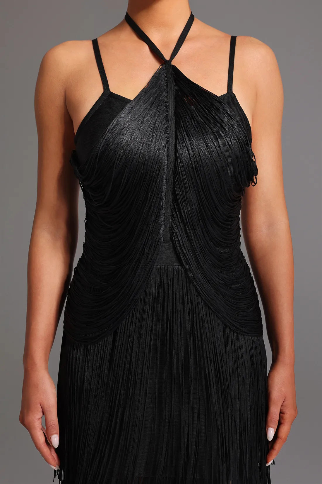 Kivi Bandaj Boyundan Bağlamalı Püsküllü Maxi Elbise