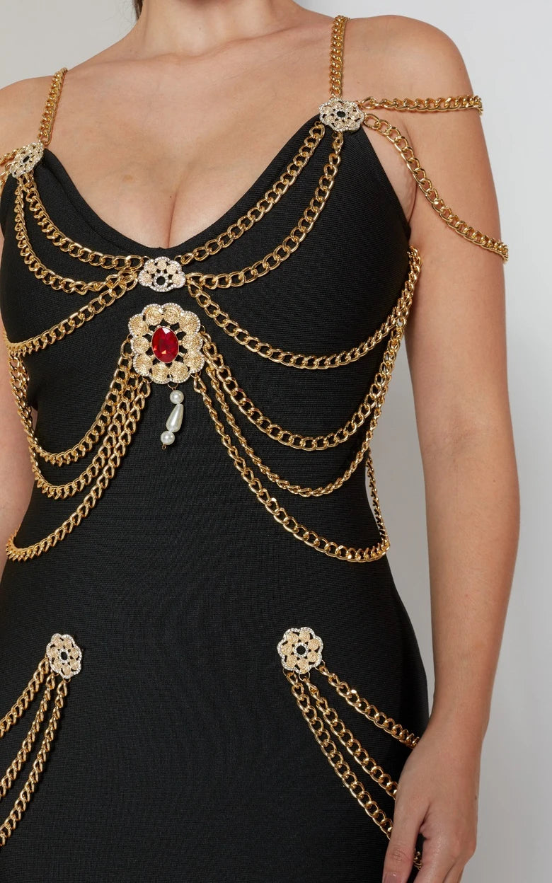 Metal Süslemeli Siyah Uzun Elbise