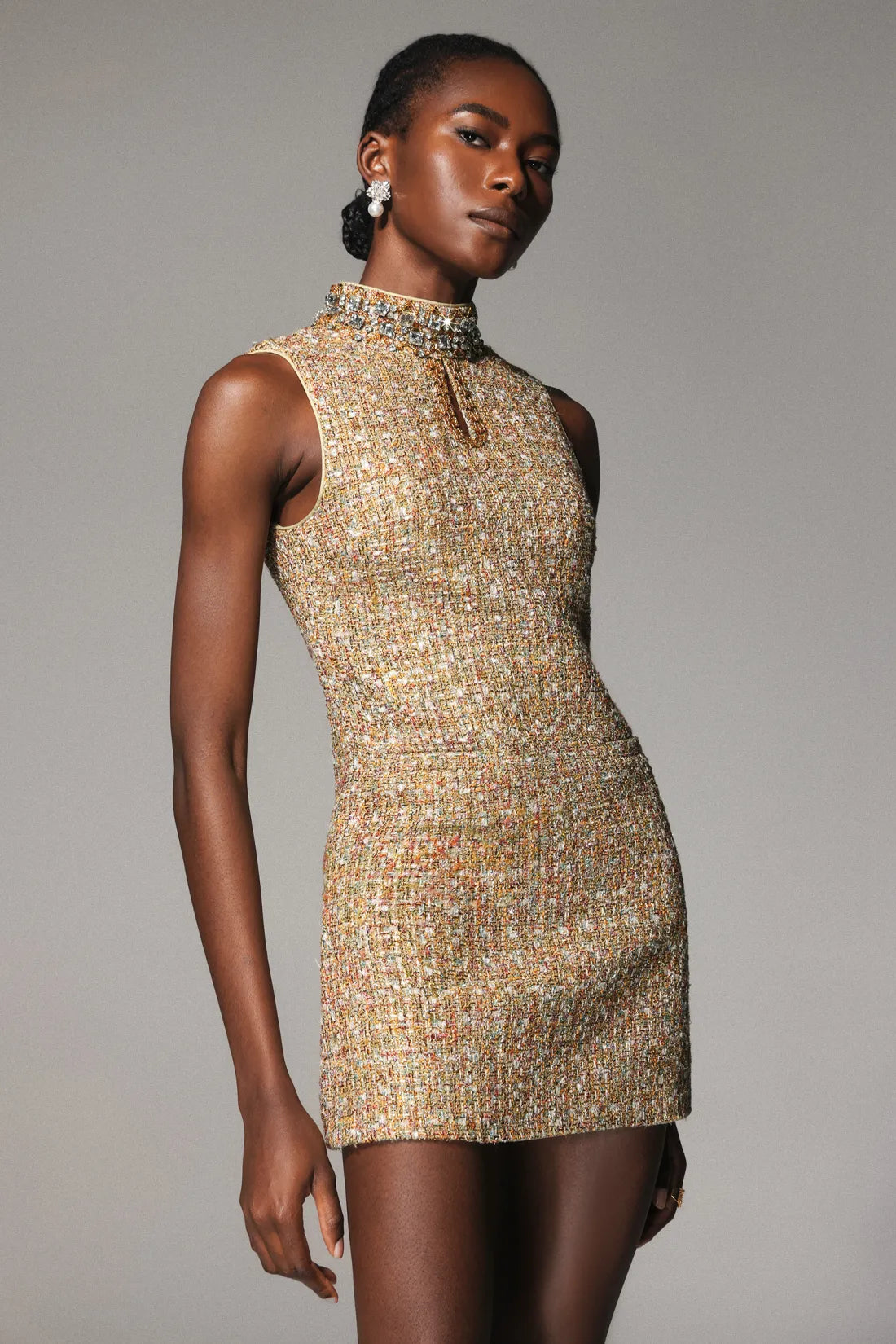 Orta Yaka Kolsuz Tweed Mini Elbise