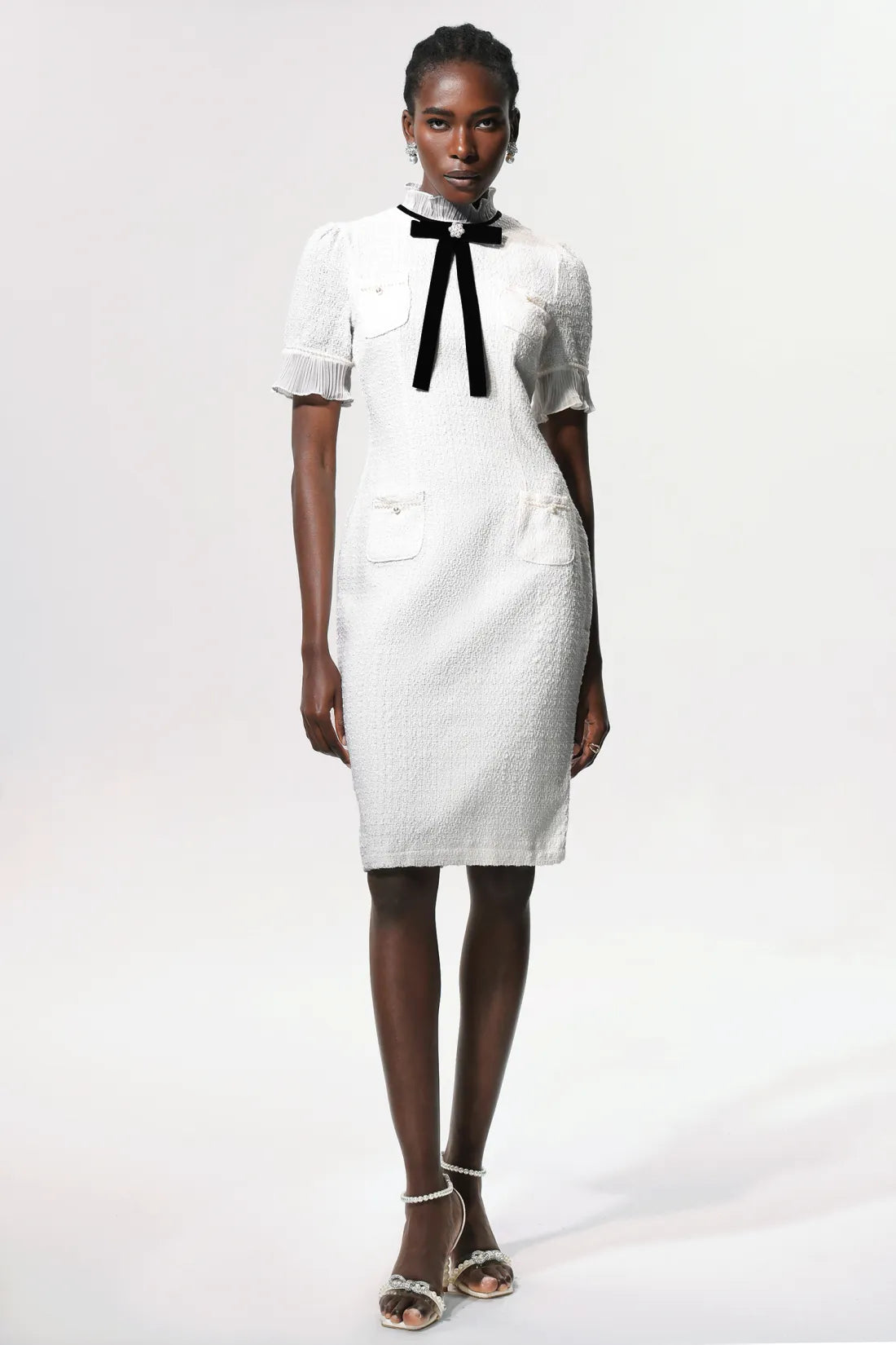 Vedasa Fiyonk İnci Düğmeli Tweed Midi Elbise