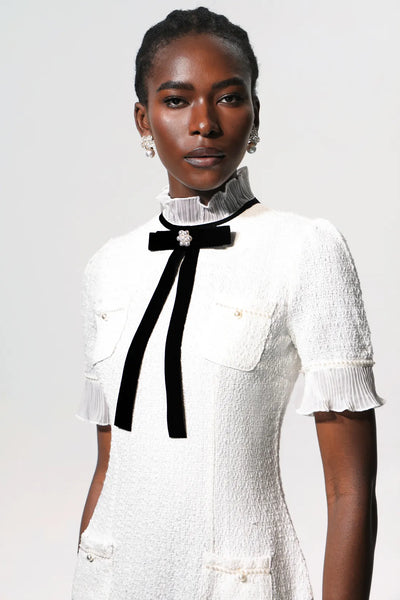 Vedasa Fiyonk İnci Düğmeli Tweed Midi Elbise